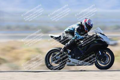 media/Oct-25-2025-Race Pace (Sat) [[47cce5476f]]/Verified/8-Speed Pans (1150am)/